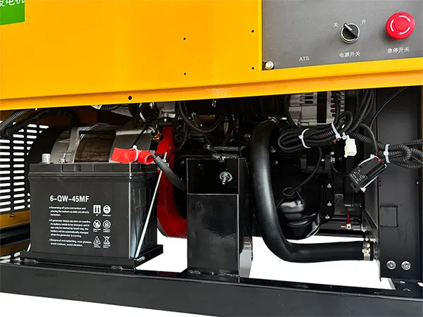 Penjana Petrol Senyap Penyejukan Air (Empat Silinder)