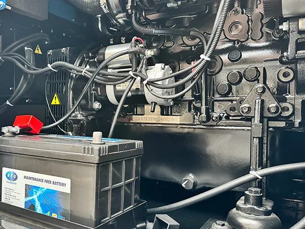 Penjana Kimpalan Diesel Penyejukan Air (Empat Silinder)
